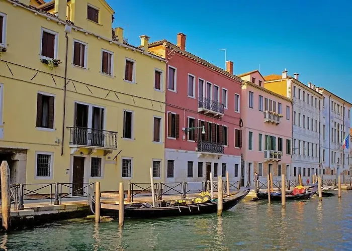 Ponte Dei Greci Venise